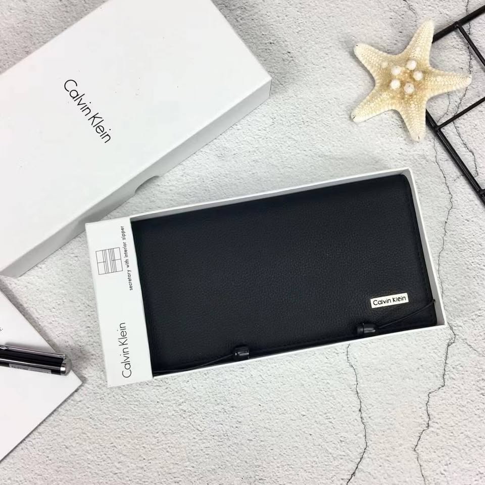 Calvin Klein Long Zip Wallet