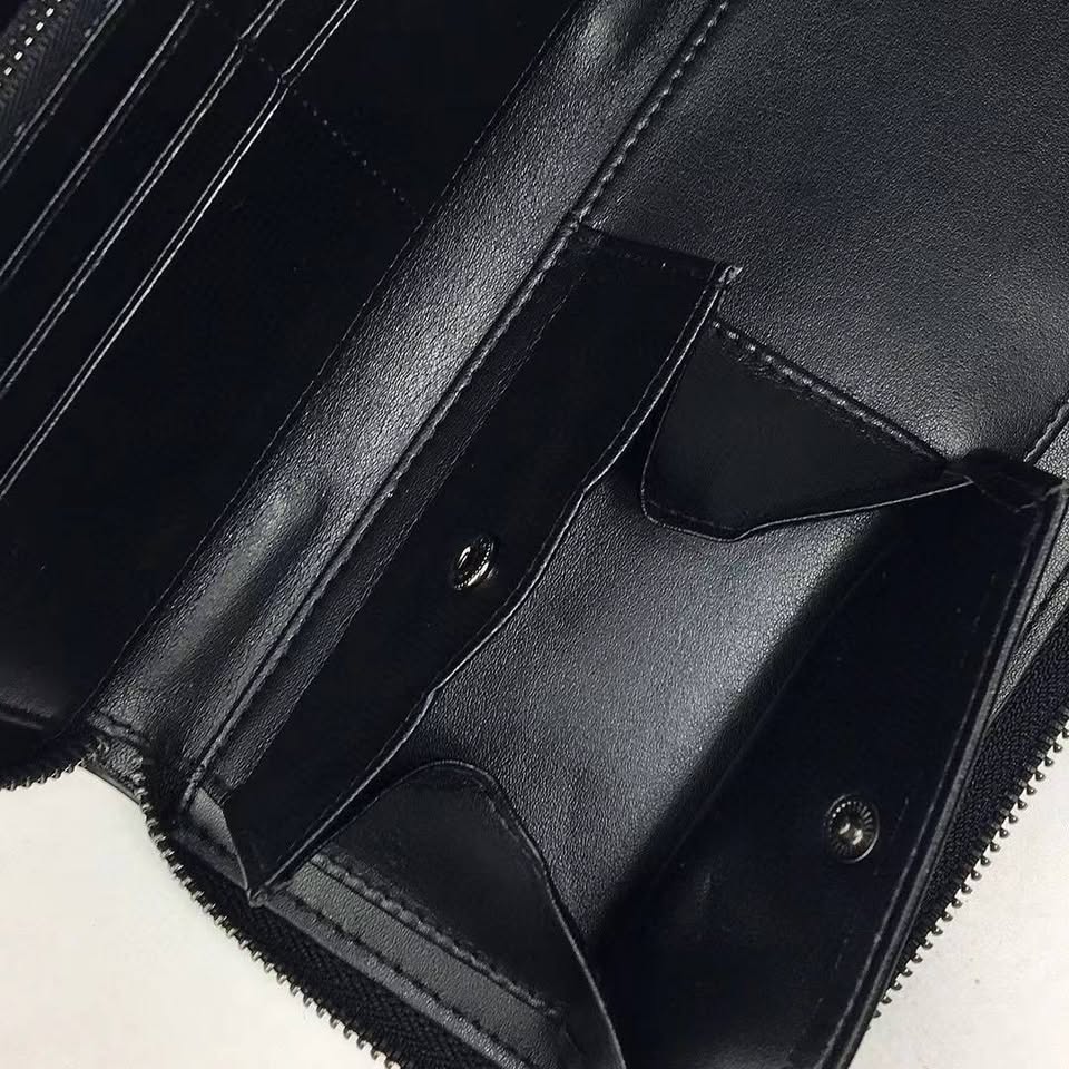 Calvin Klein Long Zip Wallet