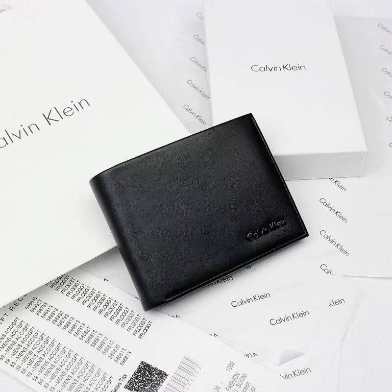Calvin Klein Set ( Wallet & Medal )